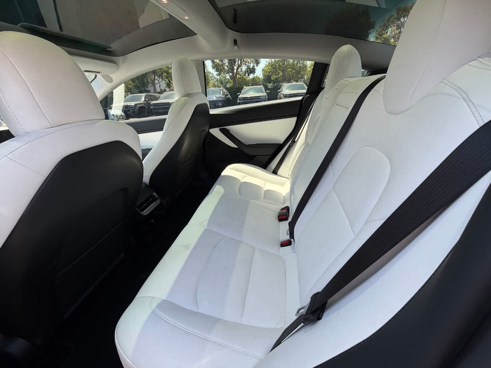 Thumbnail: 2021 Tesla Model 3 - 5