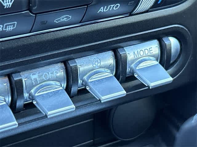 Thumbnail: 2022 Ford Mustang - 24
