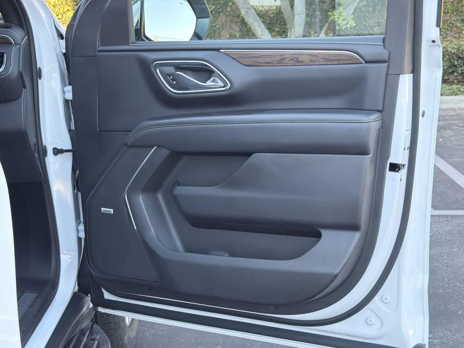 Thumbnail: 2023 Chevrolet Suburban - 34