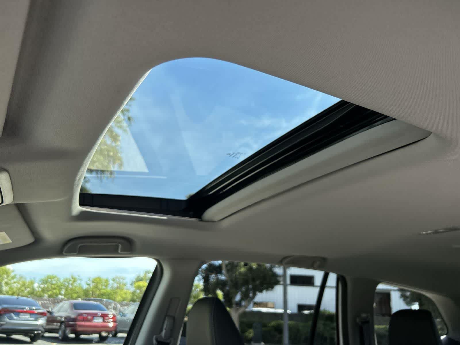 Thumbnail: 2021 Honda Pilot - 10