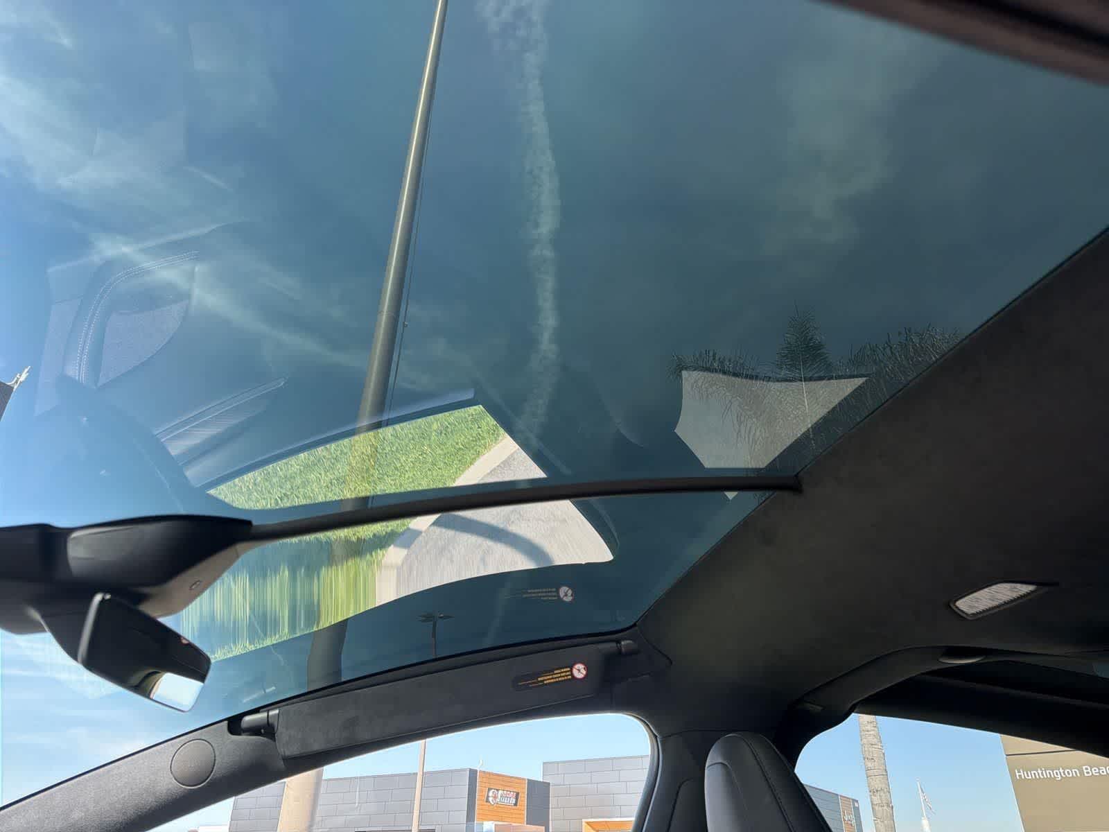 Thumbnail: 2025 Tesla Model X - 10