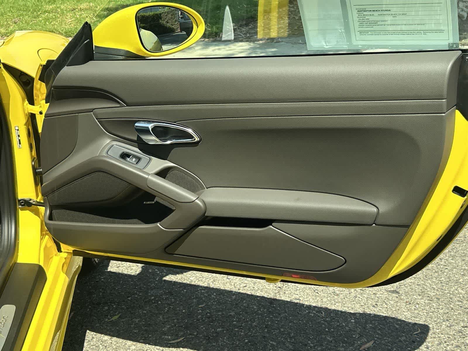 Thumbnail: 2024 Porsche 718 Cayman - 32