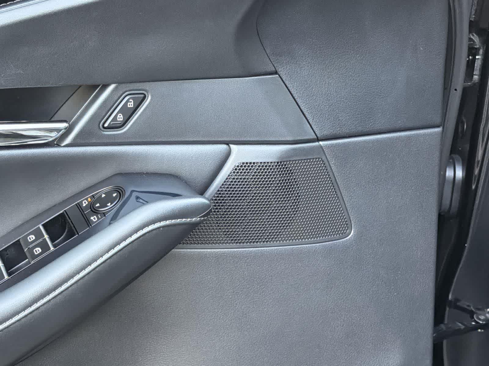 Thumbnail: 2023 Mazda CX-30 - 23