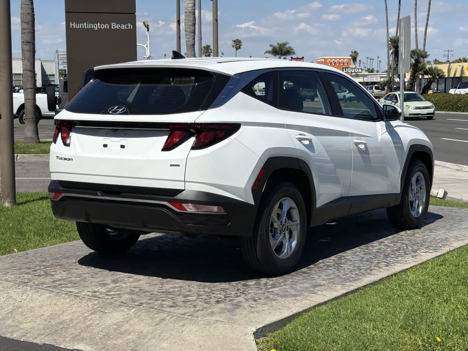 Thumbnail: 2023 Hyundai Tucson - 6