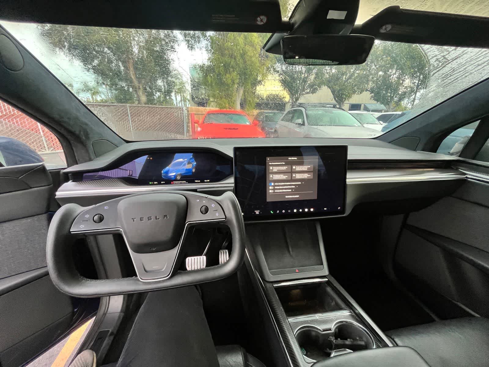 Thumbnail: 2022 Tesla Model X - 7