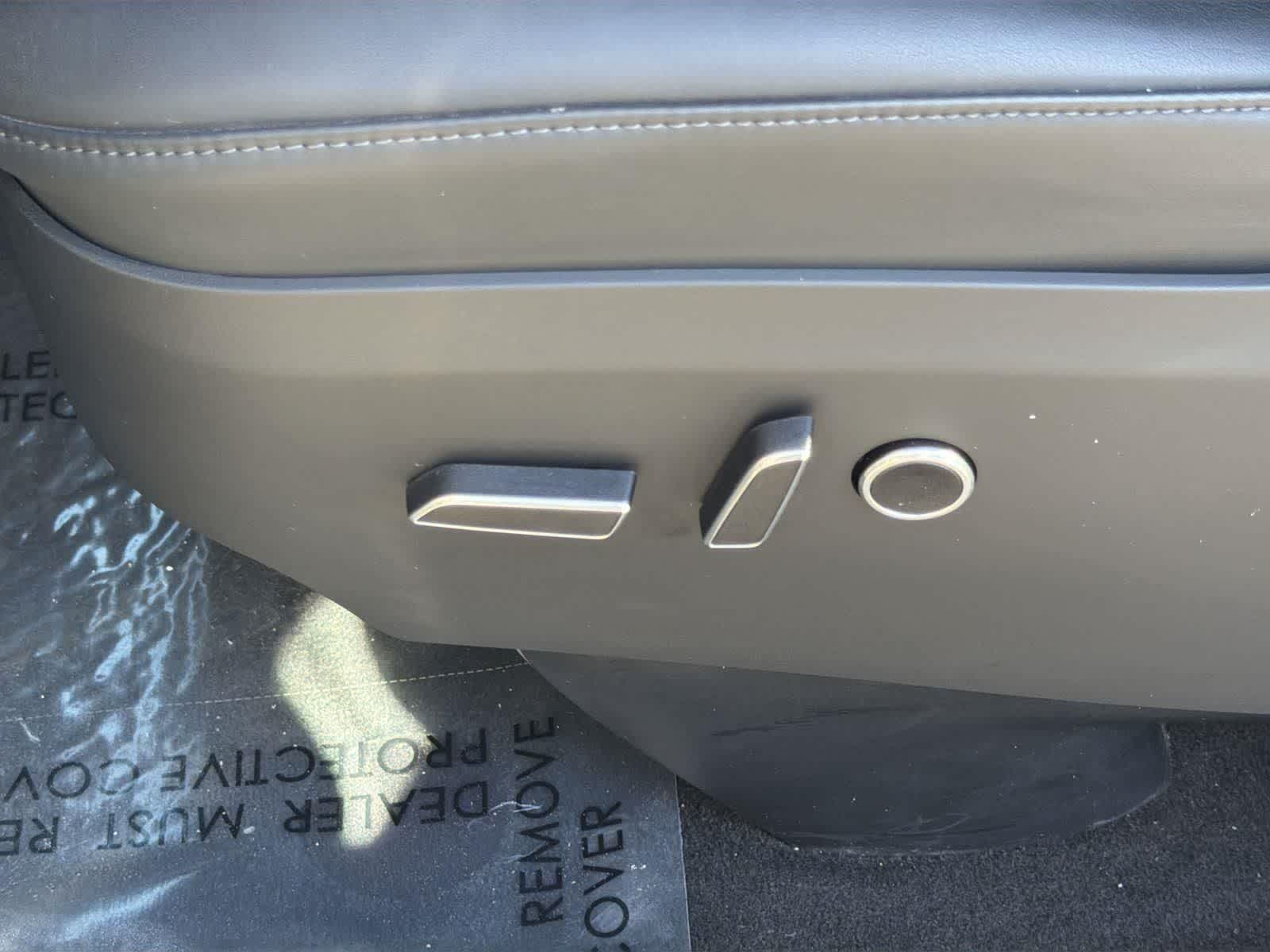 Thumbnail: 2023 Tesla Model X - 26