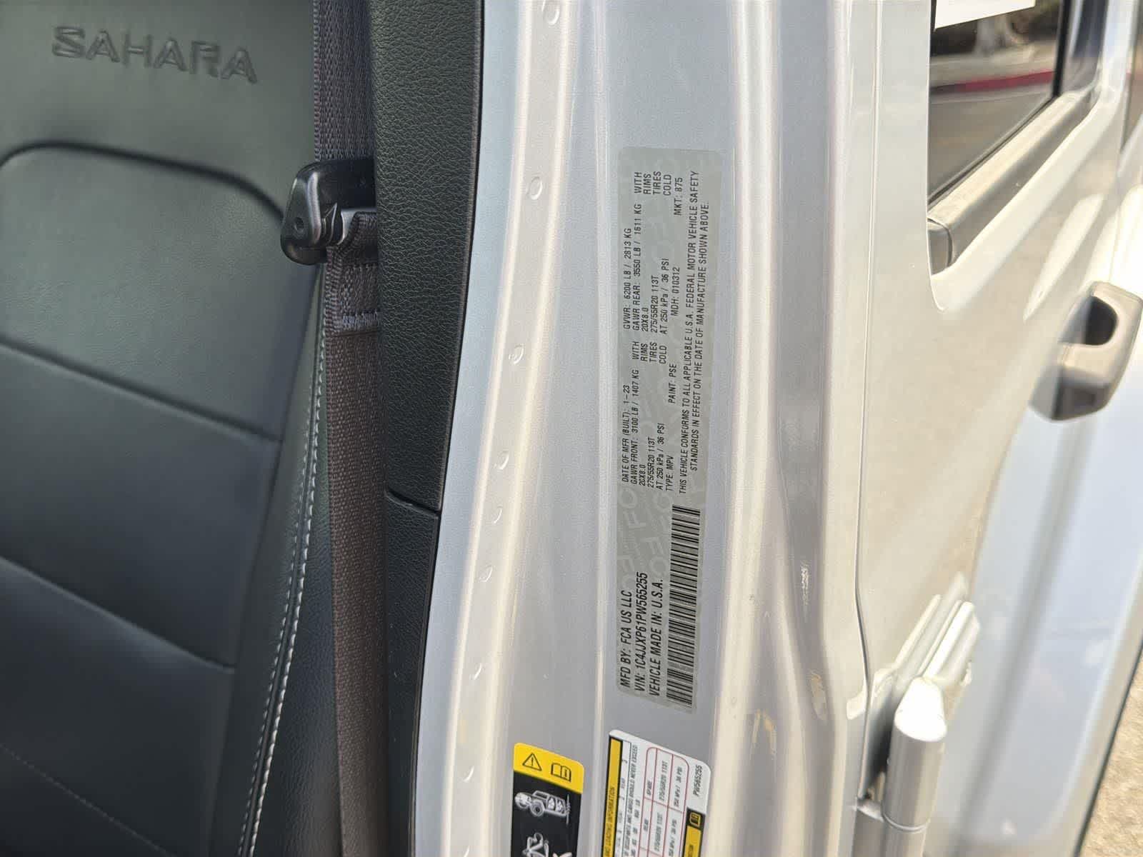 Thumbnail: 2023 Jeep Wrangler - 9