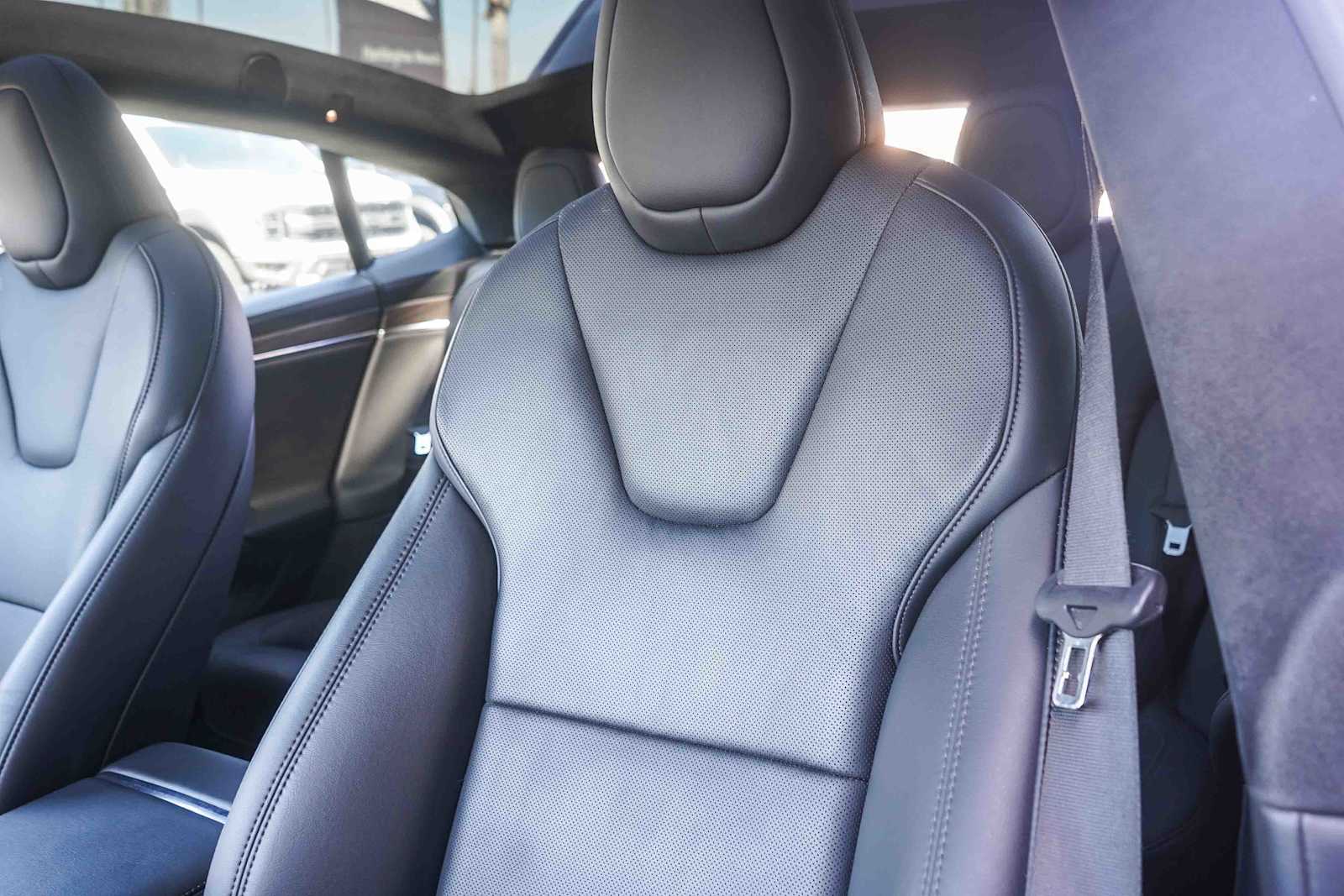 Thumbnail: 2022 Tesla Model S - 25