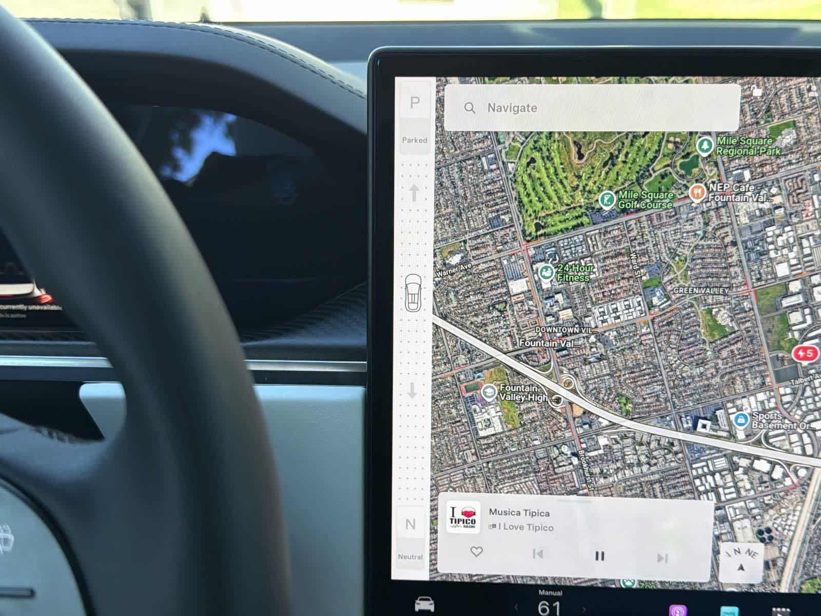 Thumbnail: 2022 Tesla Model X - 17