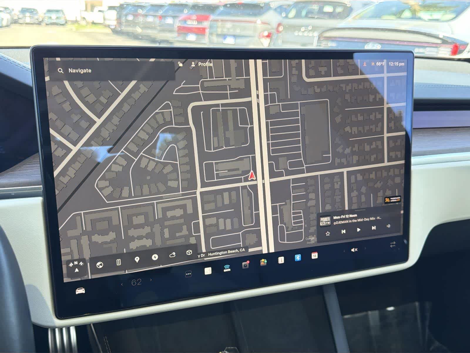 Thumbnail: 2023 Tesla Model S - 15