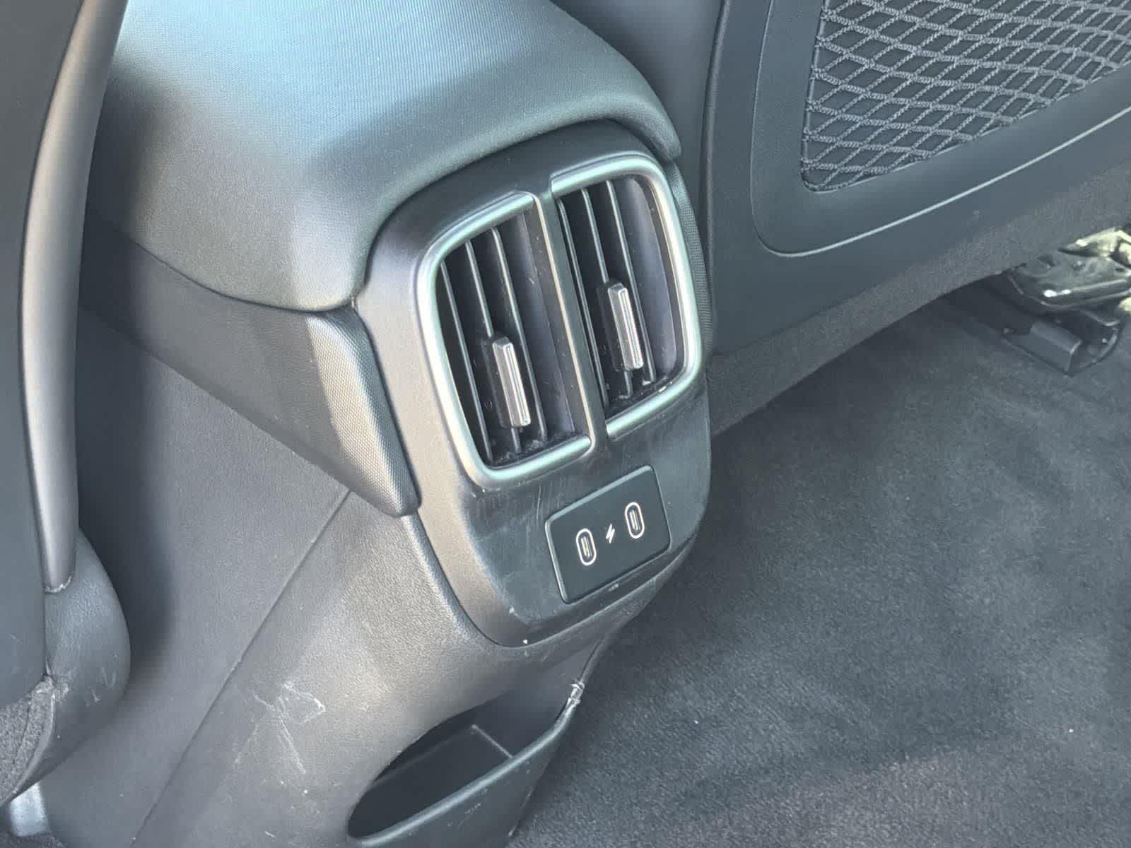 Thumbnail: 2023 Hyundai Ioniq 6 - 28