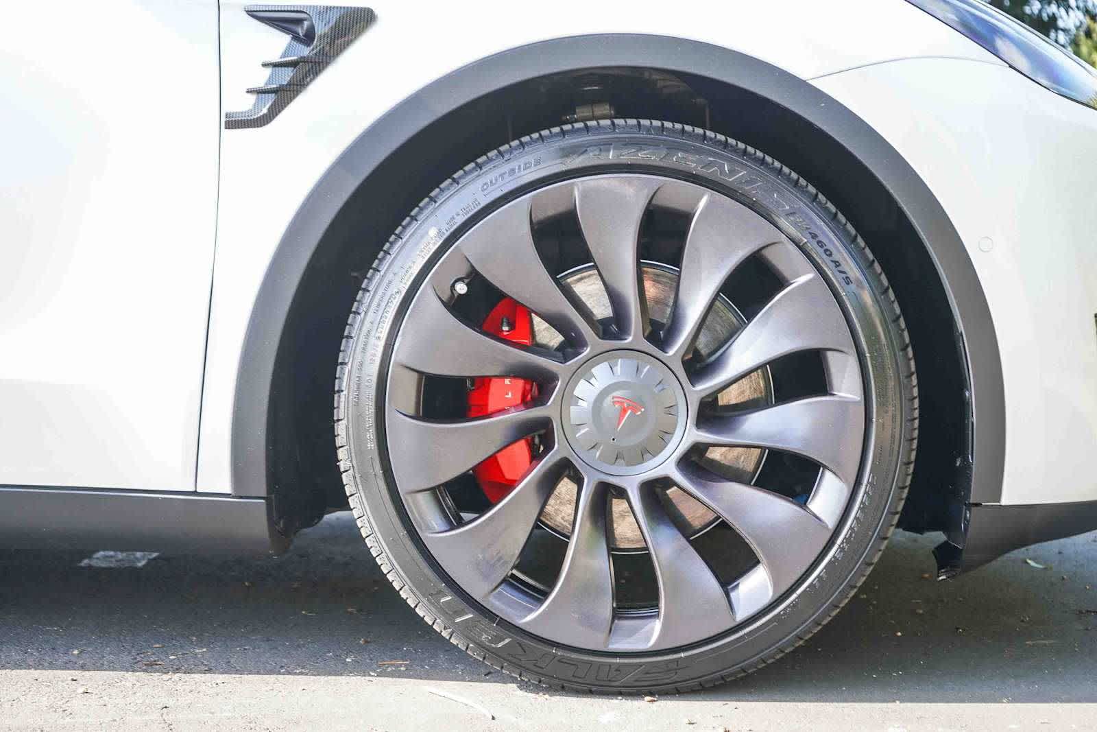 Thumbnail: 2021 Tesla Model Y - 9