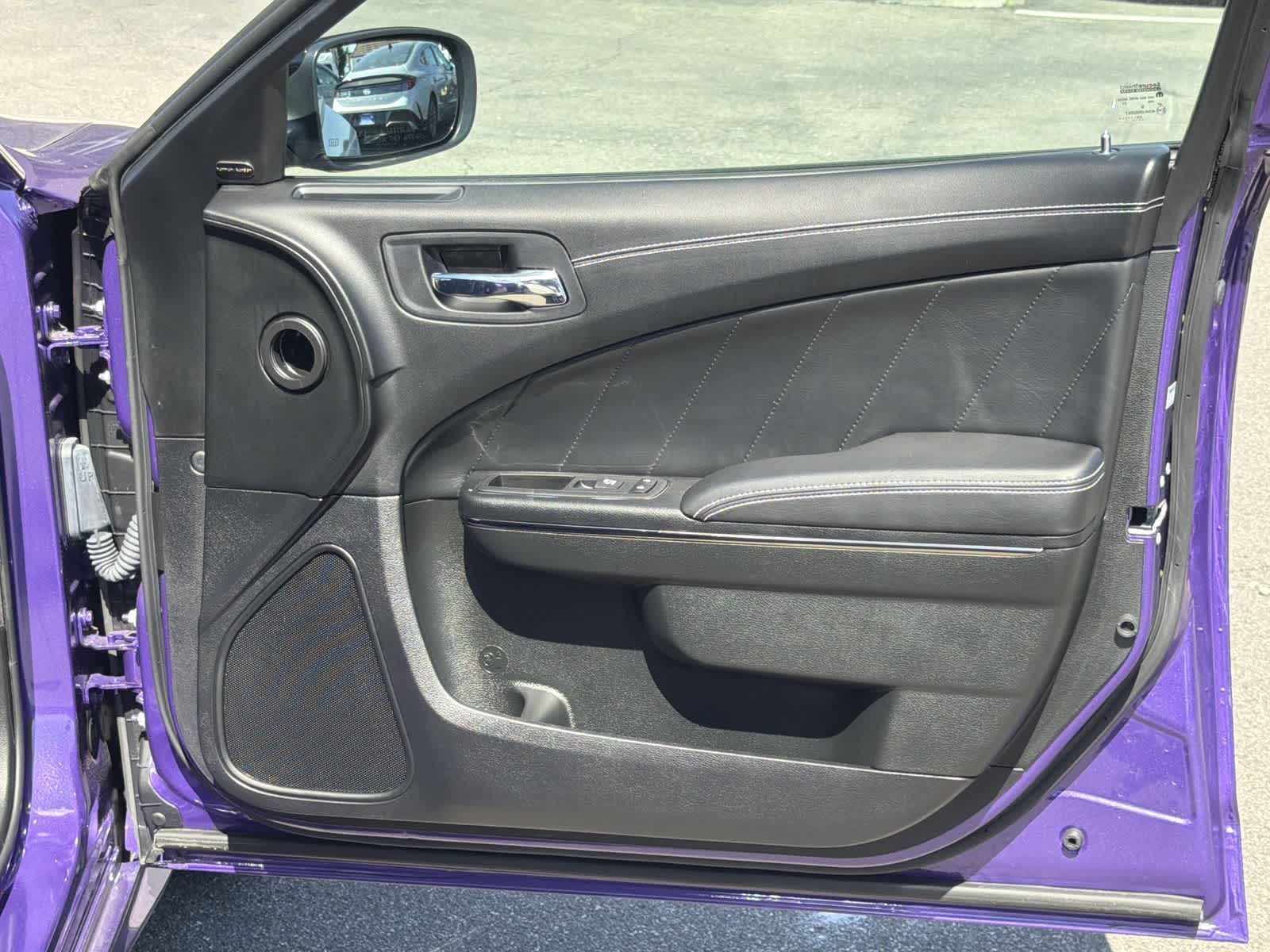 Thumbnail: 2023 Dodge Charger - 32