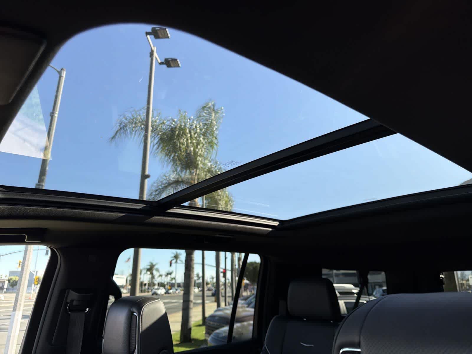 Thumbnail: 2023 Cadillac Escalade - 9