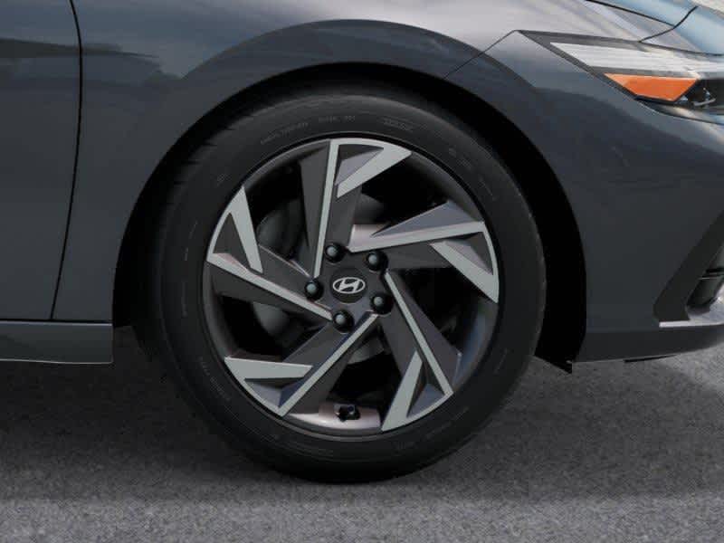 Thumbnail: 2025 Hyundai Elantra - 8