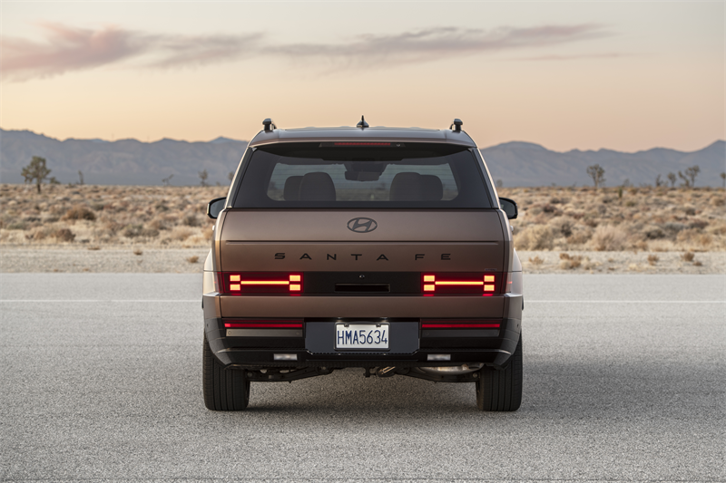Rear view of the 2027 Hyundai Santa Fe