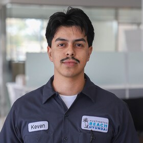 Staff member Keven Pelayo from ID_64d5bf