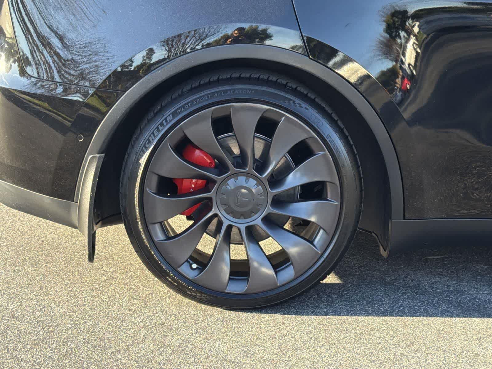 Thumbnail: 2021 Tesla Model Y - 38