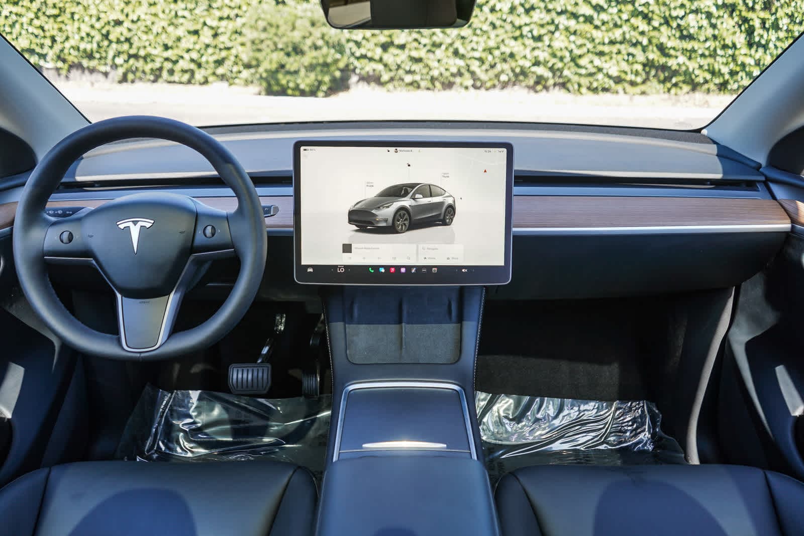 Thumbnail: 2025 Tesla Model Y - 12