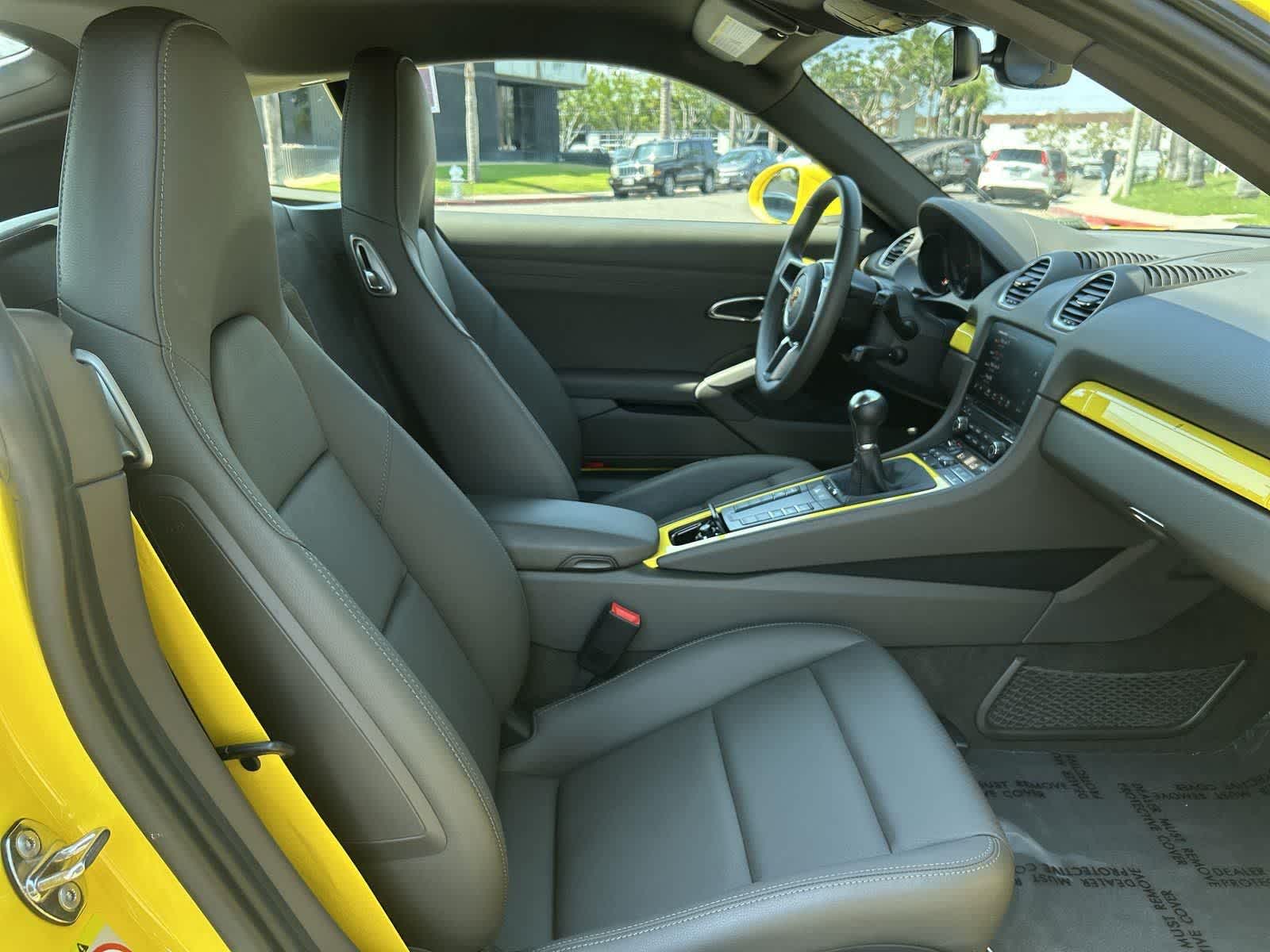 Thumbnail: 2024 Porsche 718 Cayman - 25