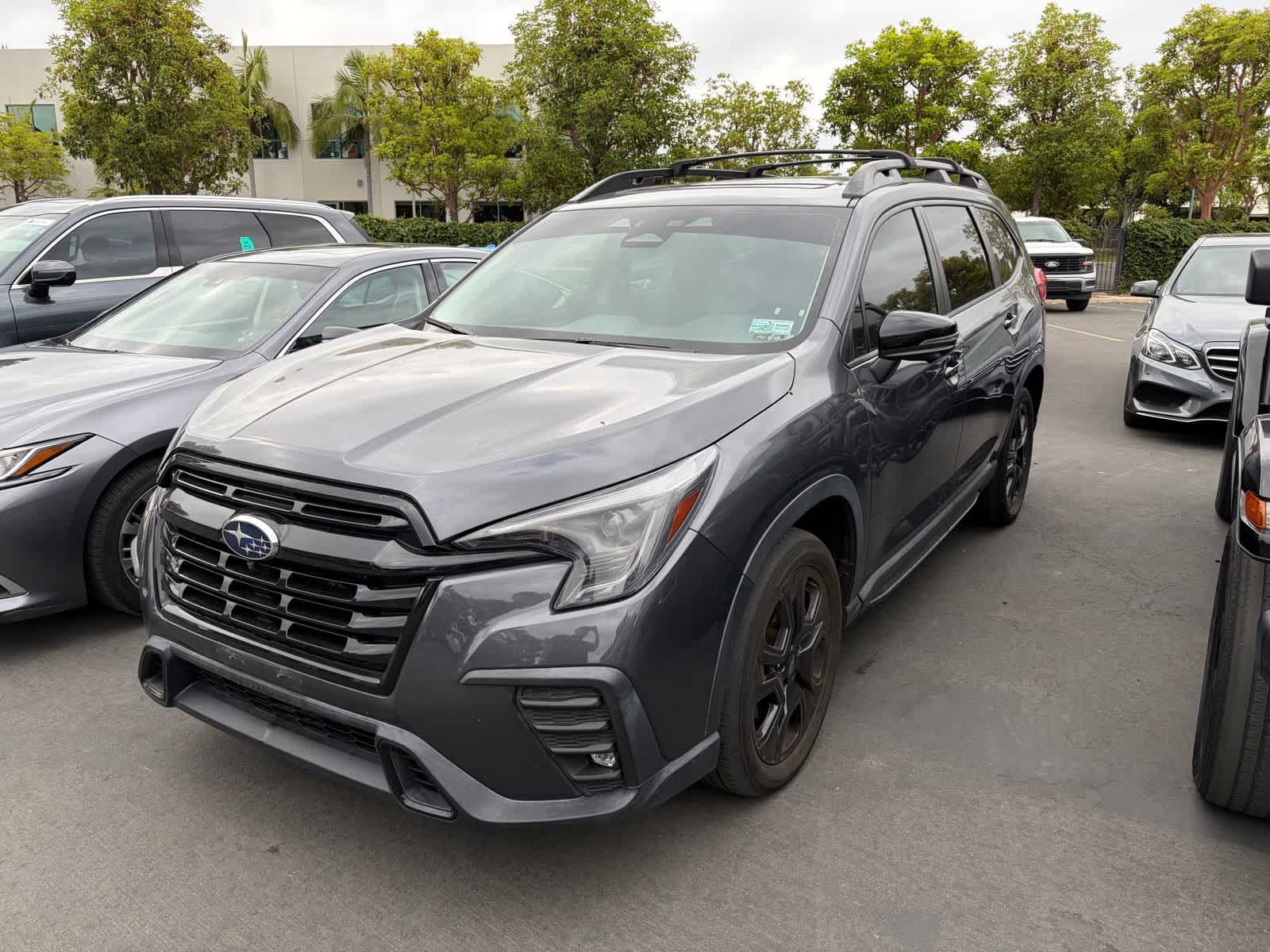 2023 Subaru Ascent Onyx Edition Limited 7 Passenger's photo