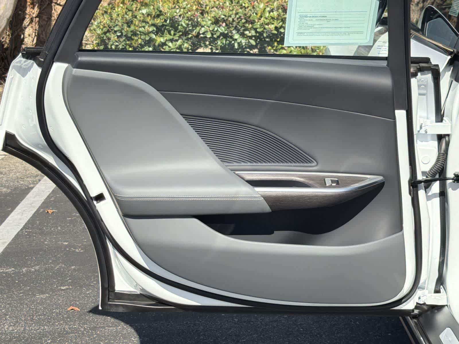 Thumbnail: 2023 Lucid Air - 26