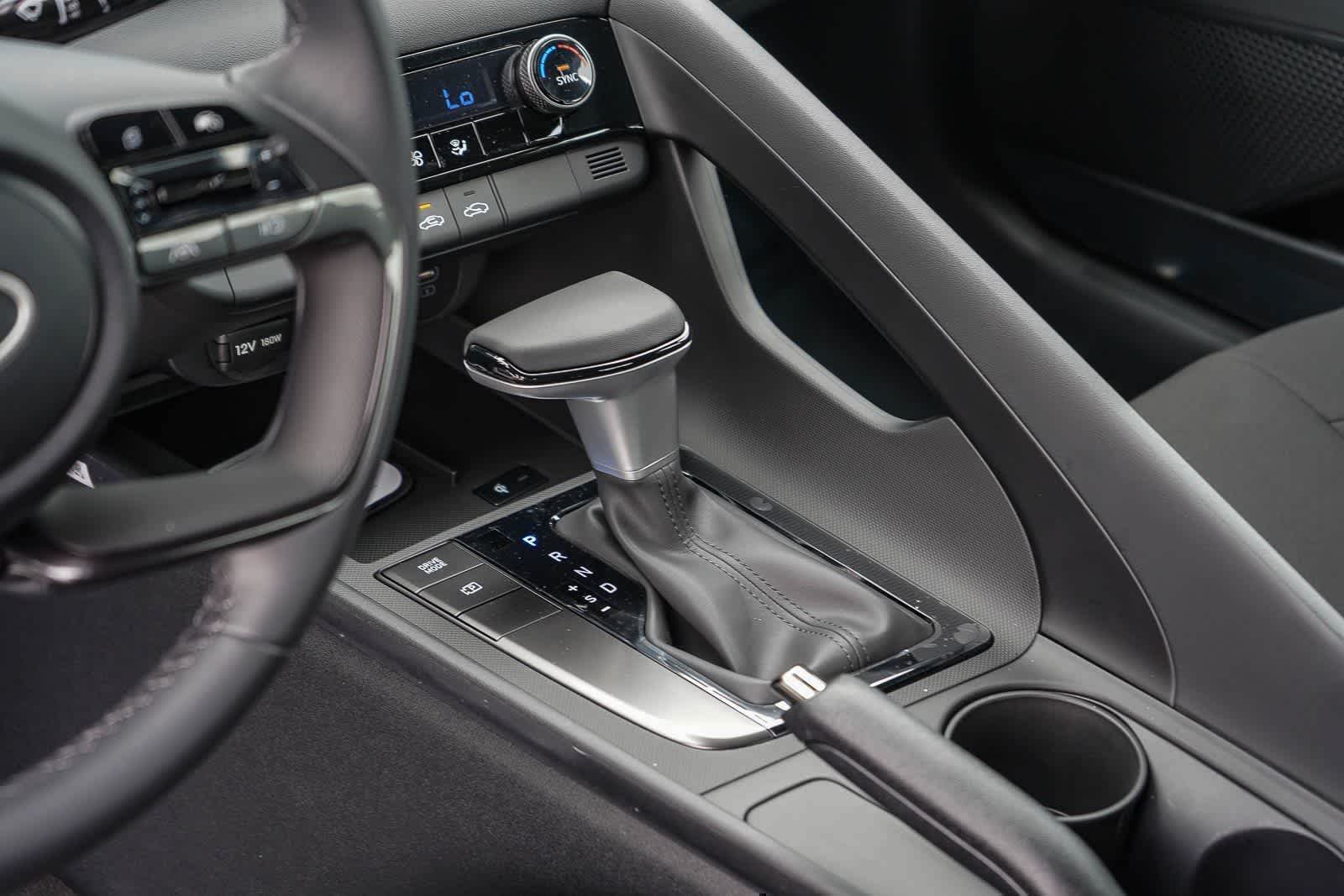 Thumbnail: 2026 Hyundai Elantra - 17