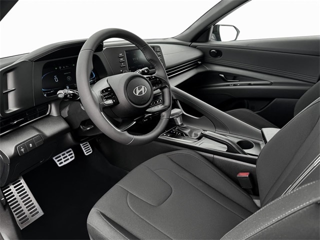 Thumbnail: 2025 Hyundai Elantra - 14