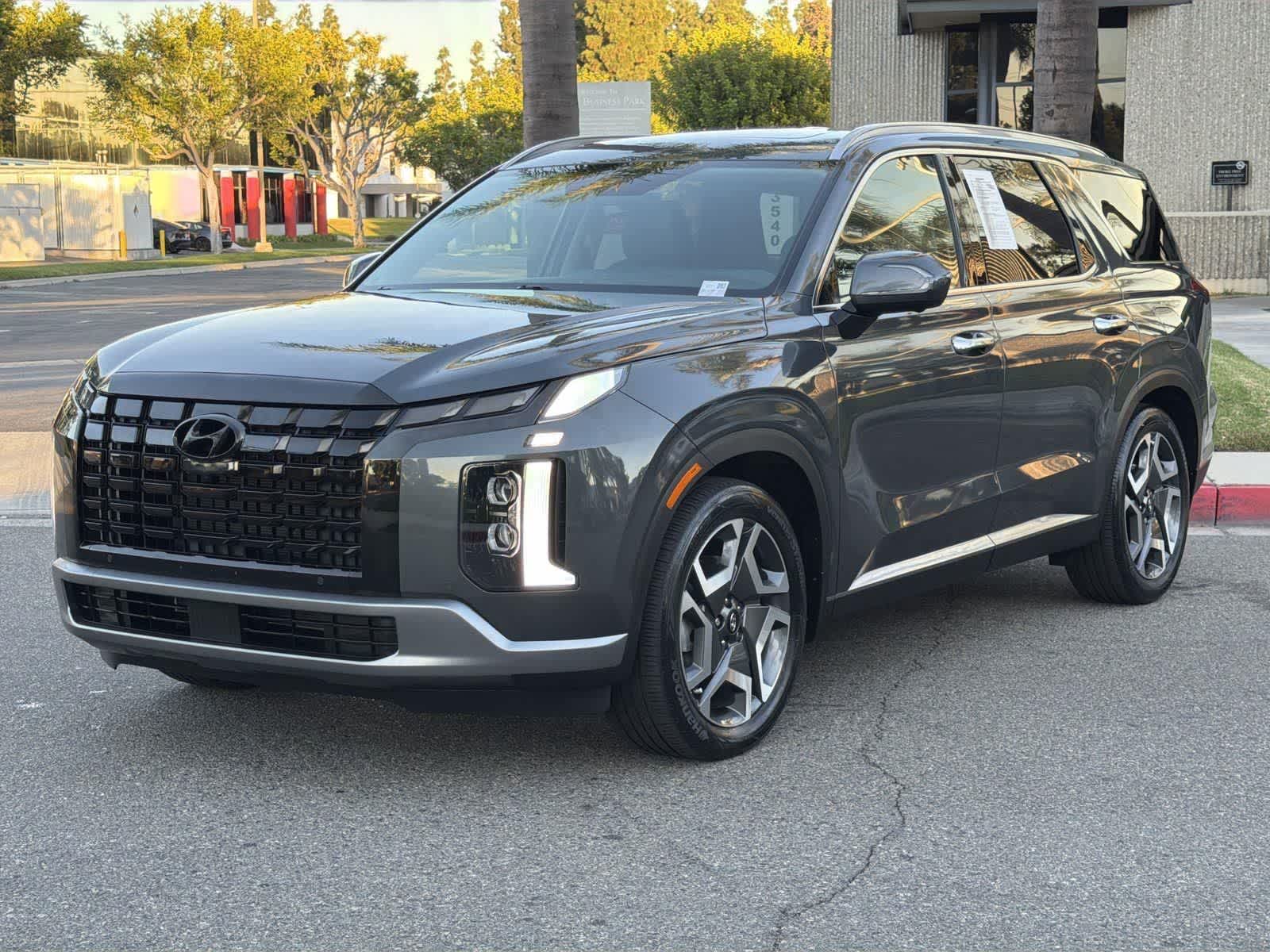 Thumbnail: 2023 Hyundai Palisade - 8
