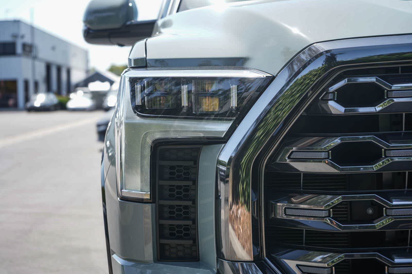 Thumbnail: 2025 Toyota Tundra - 9