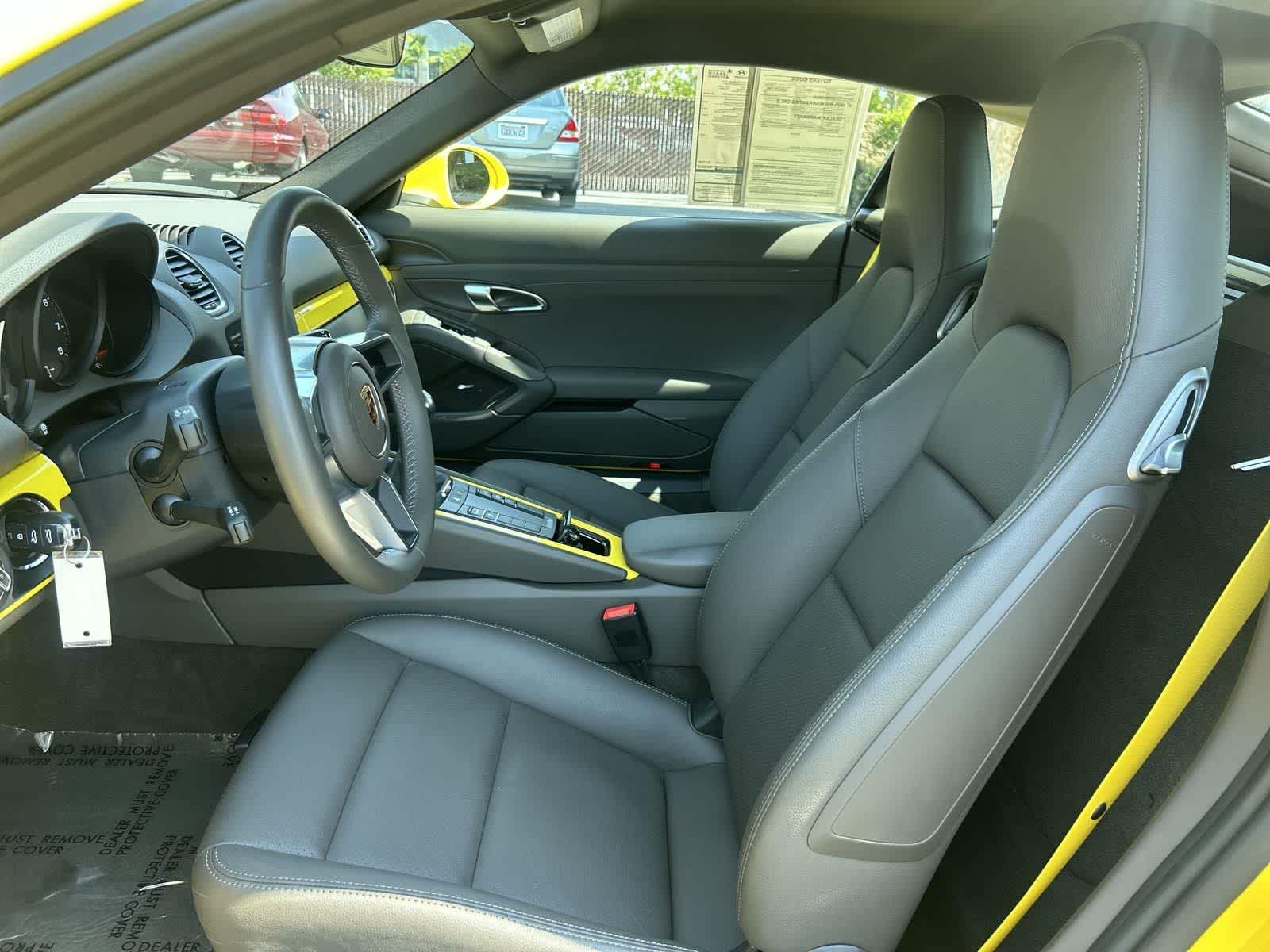 Thumbnail: 2024 Porsche 718 Cayman - 12