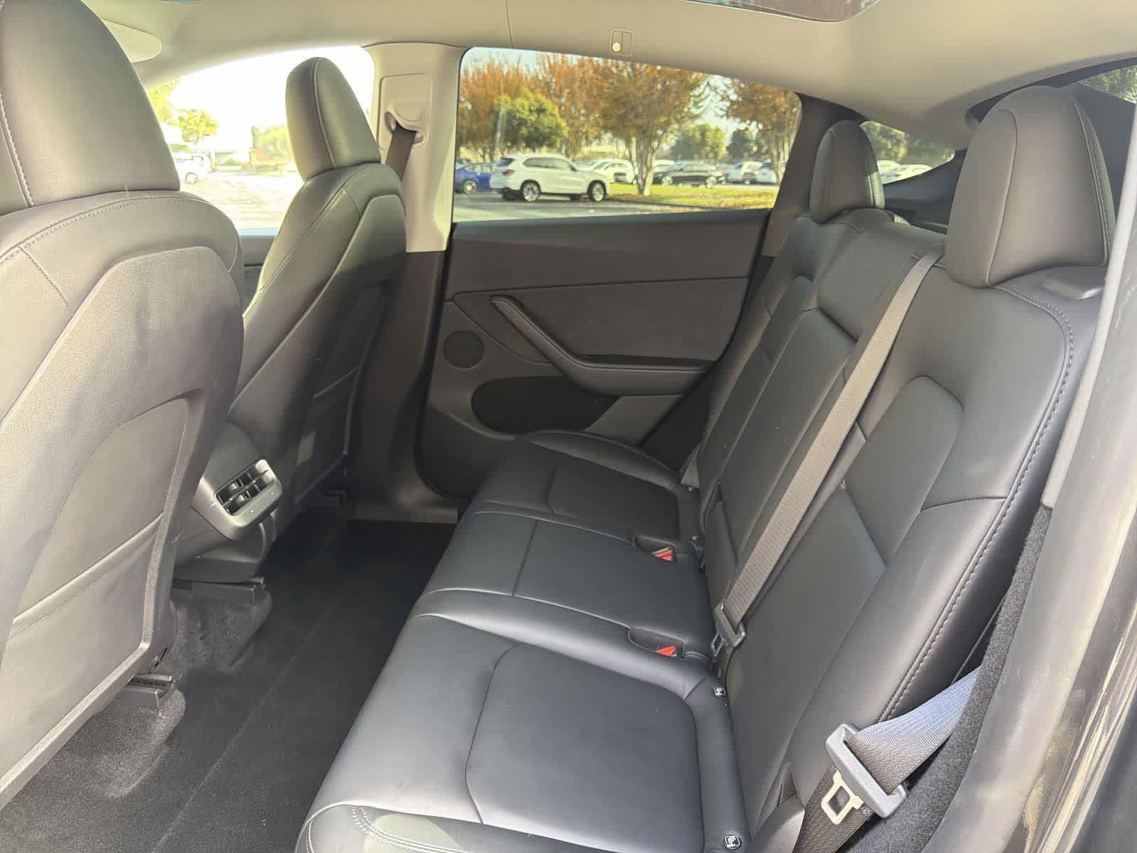 Thumbnail: 2024 Tesla Model Y - 29