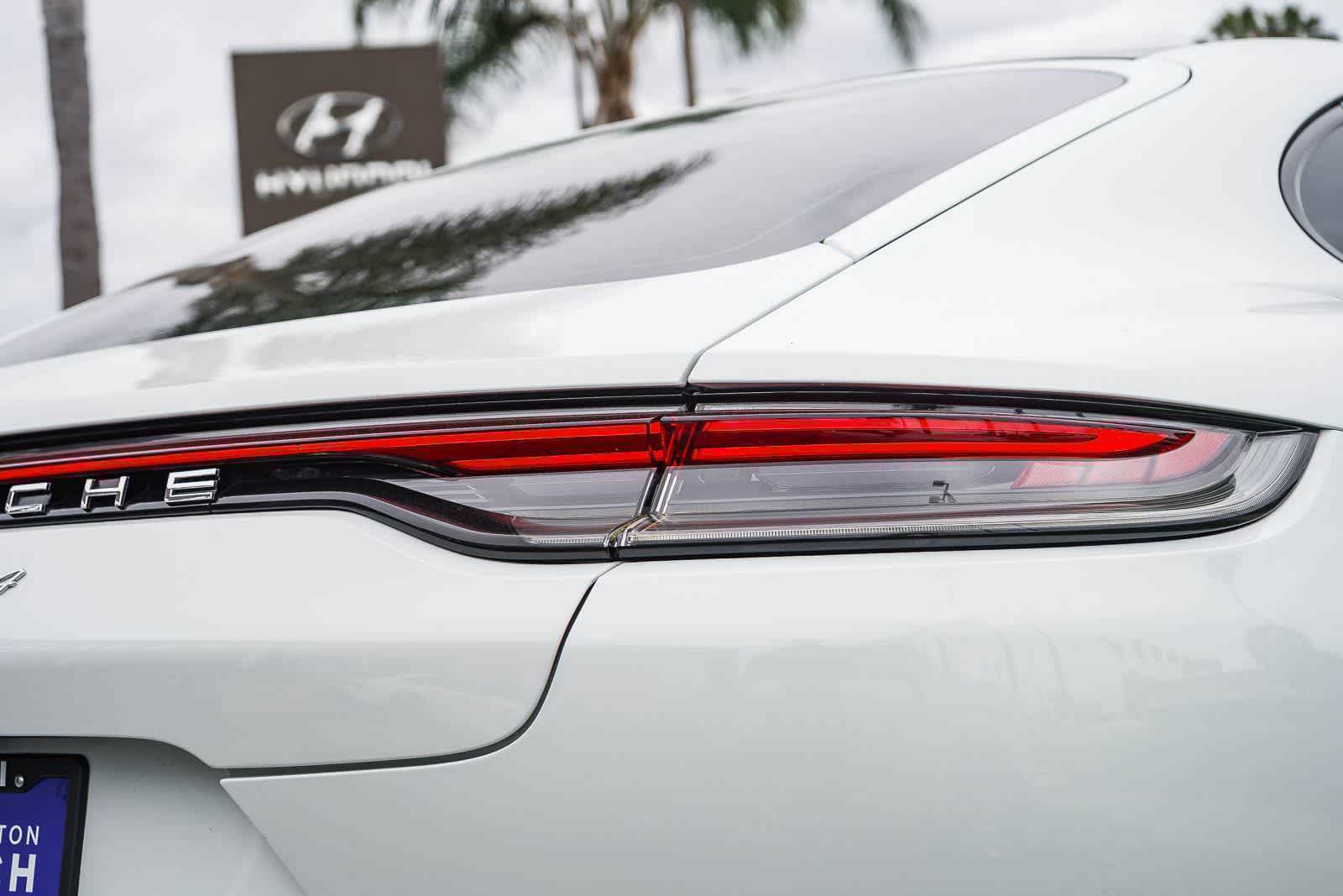 Thumbnail: 2021 Porsche Panamera - 7