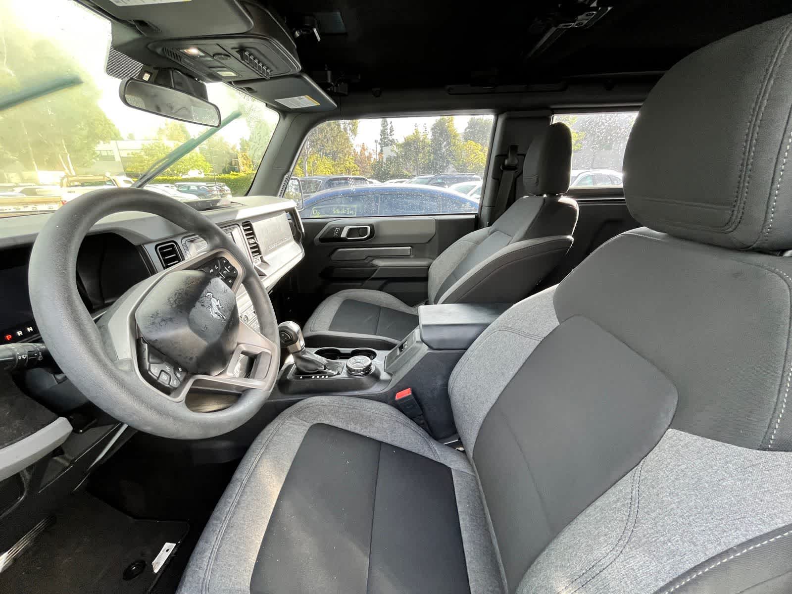 Thumbnail: 2021 Ford Bronco - 6