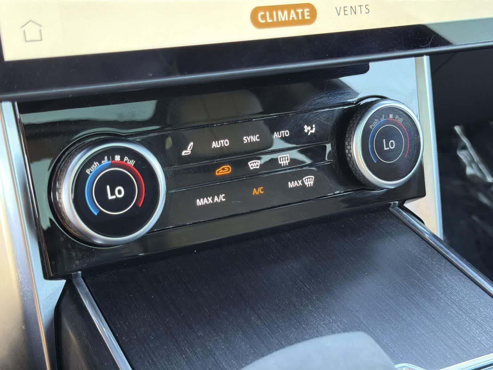 Thumbnail: 2023 Land Rover Range Rover - 14