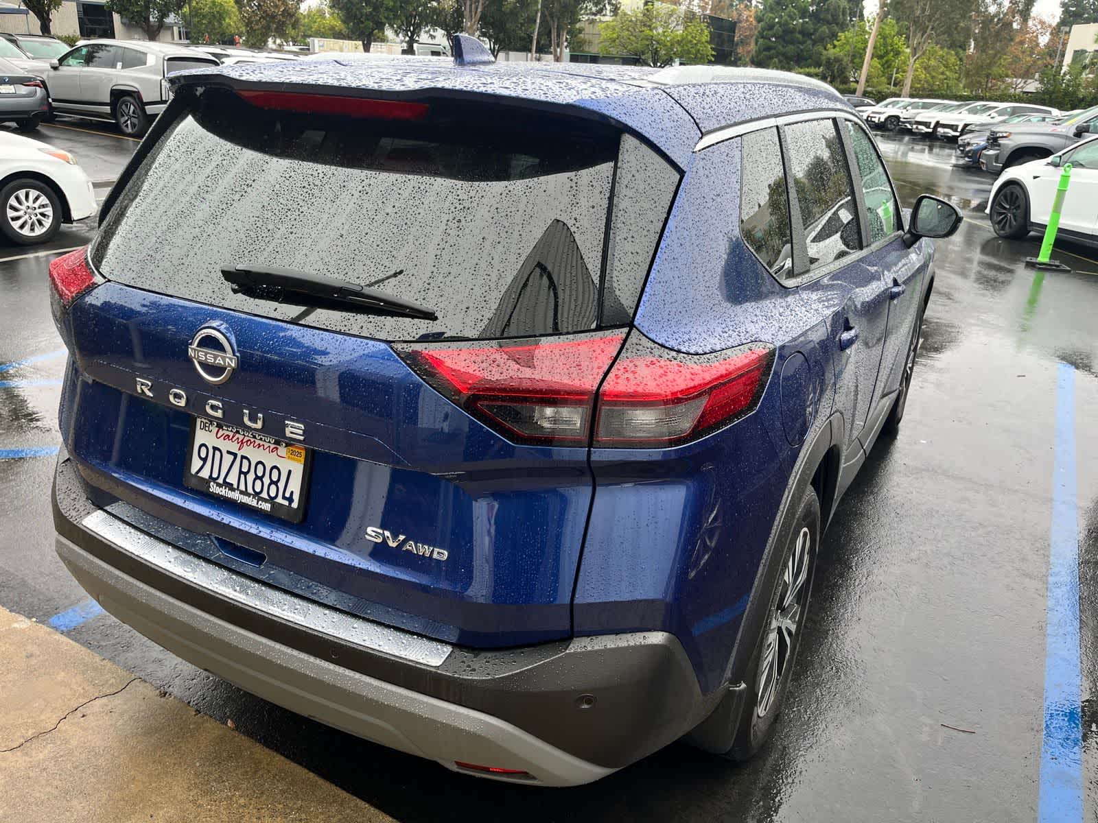 Thumbnail: 2023 Nissan Rogue - 3