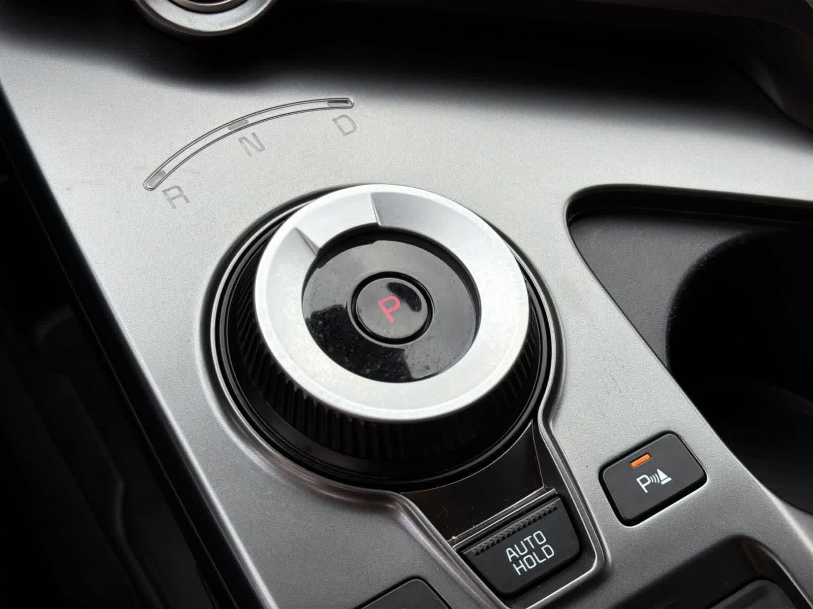 Thumbnail: 2023 Kia EV6 - 16