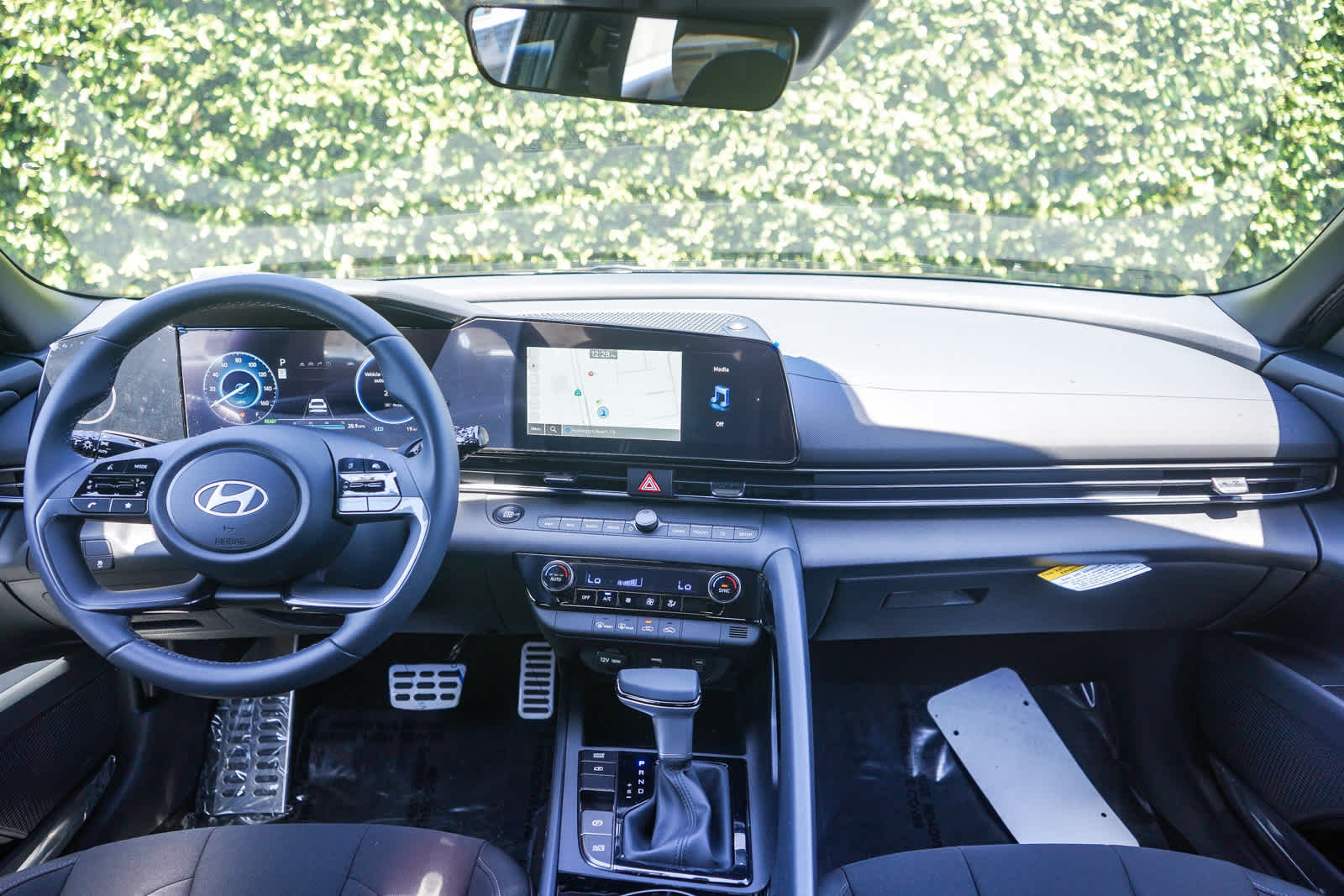 Thumbnail: 2026 Hyundai Elantra - 12