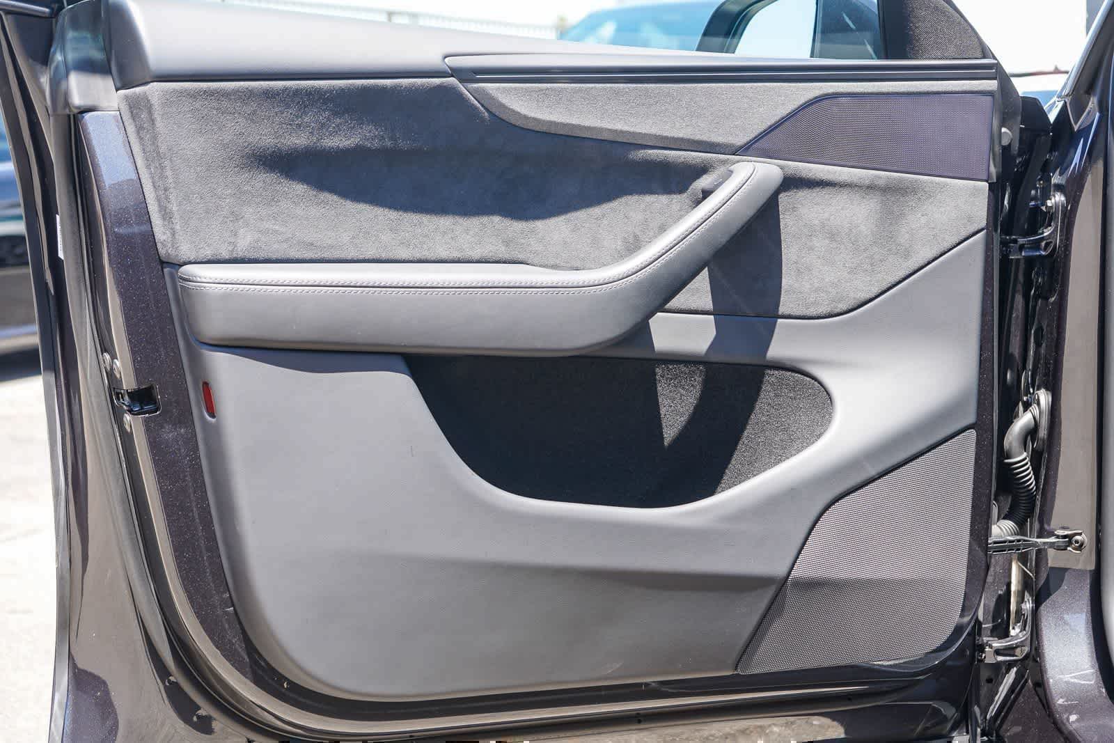 Thumbnail: 2026 Tesla Model Y - 16