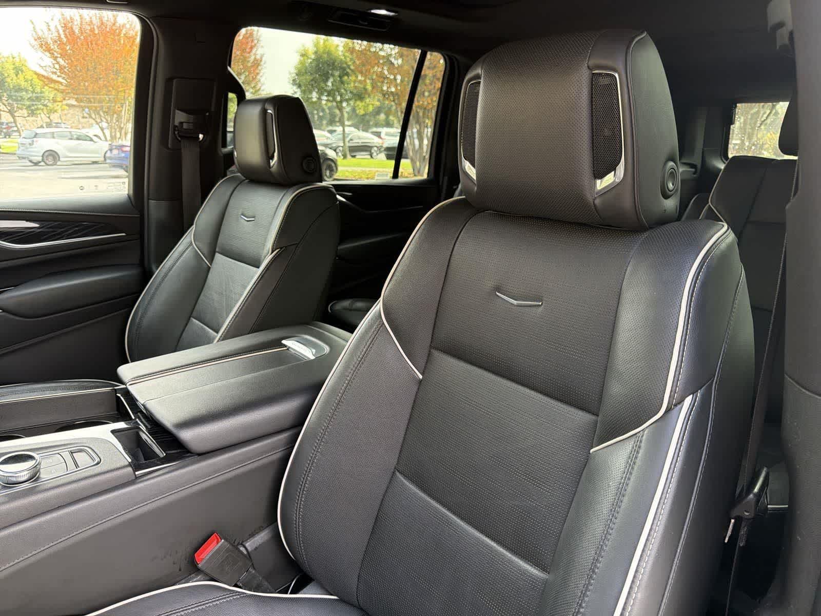 Thumbnail: 2023 Cadillac Escalade - 28