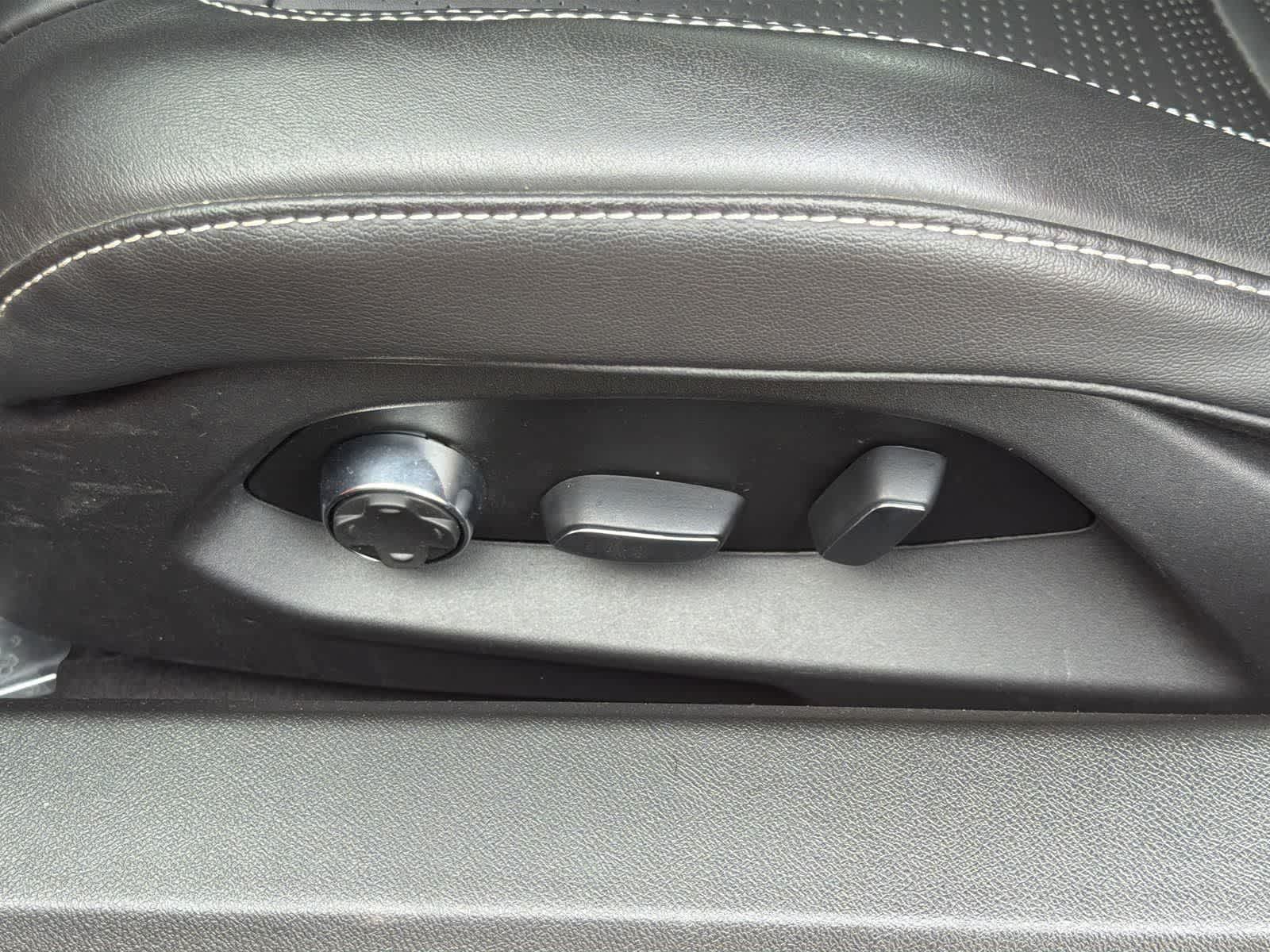 Thumbnail: 2021 Chevrolet Corvette - 26