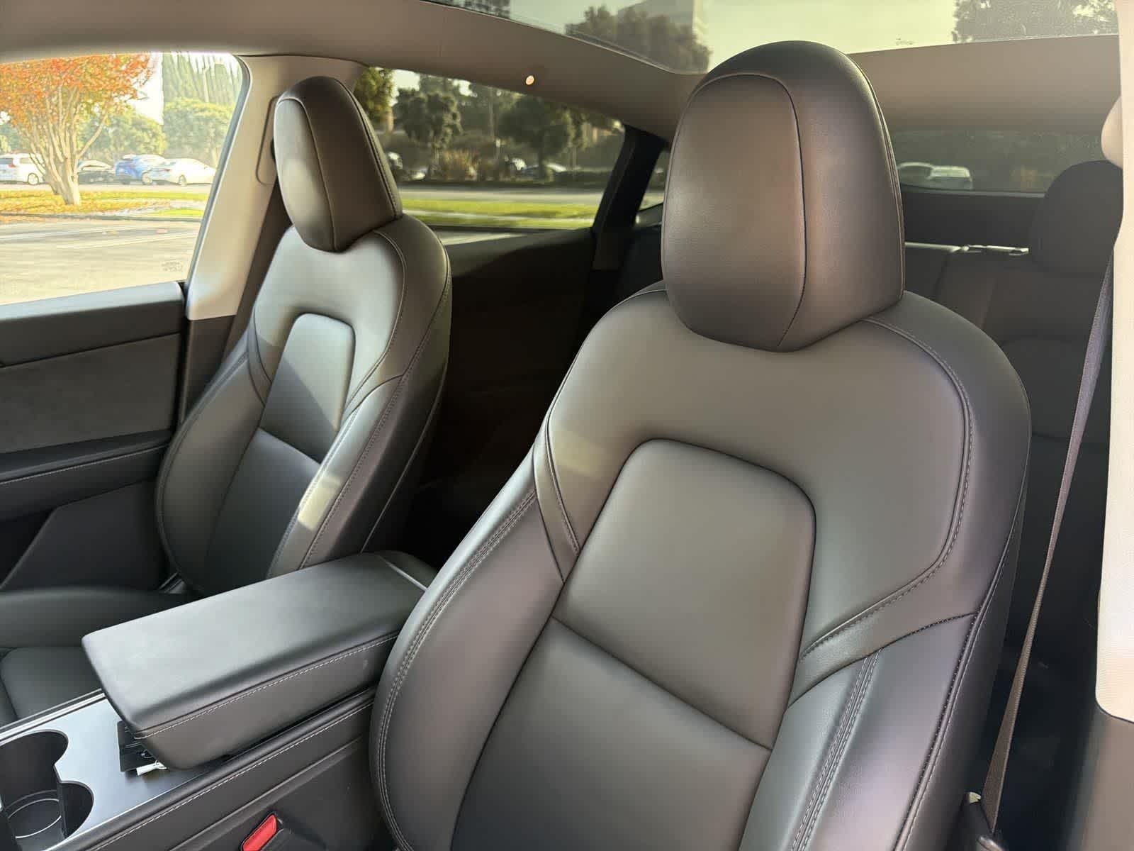 Thumbnail: 2024 Tesla Model Y - 27