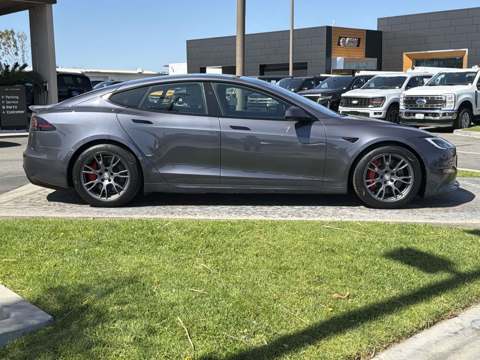 Thumbnail: 2023 Tesla Model S - 7