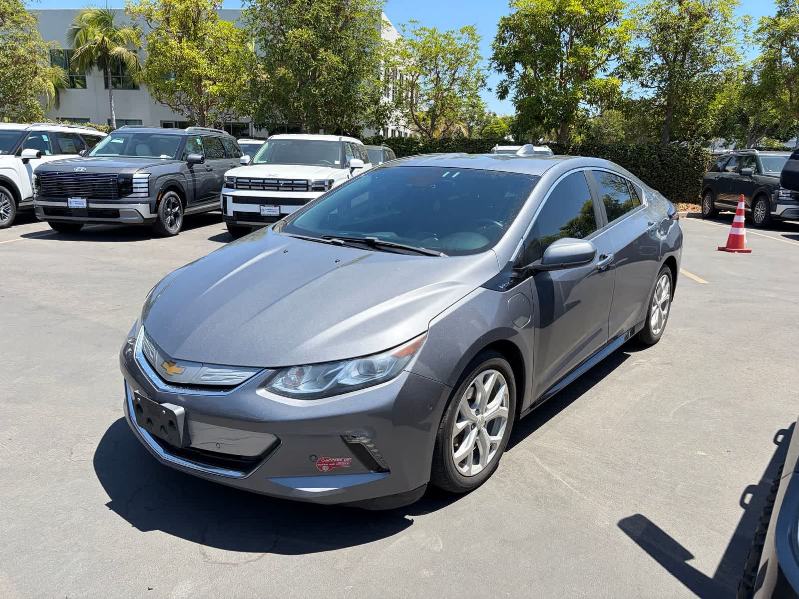 2018 Chevrolet Volt Premier -
                  Huntington Beach, CA