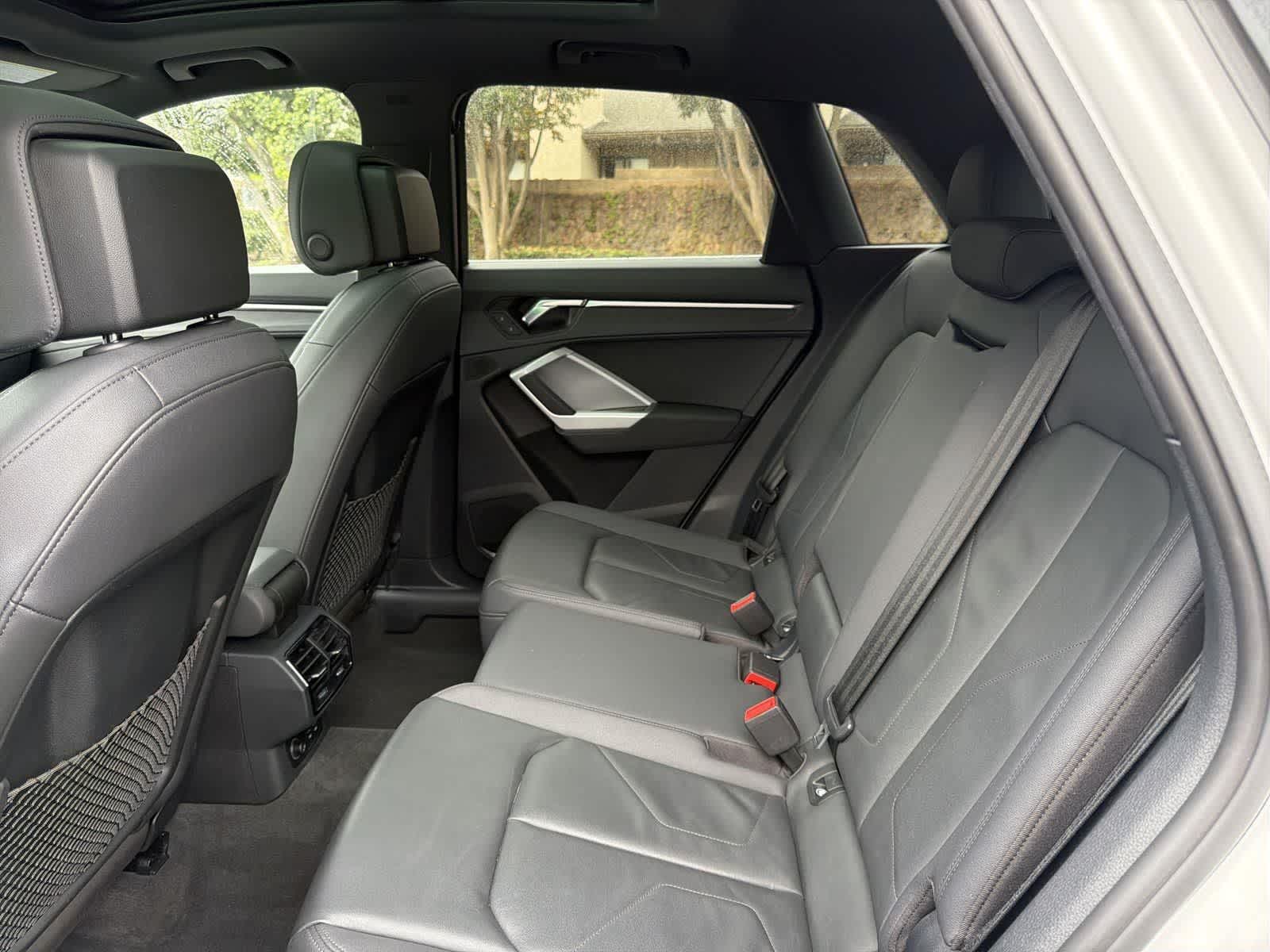 Thumbnail: 2021 Audi Q3 - 29