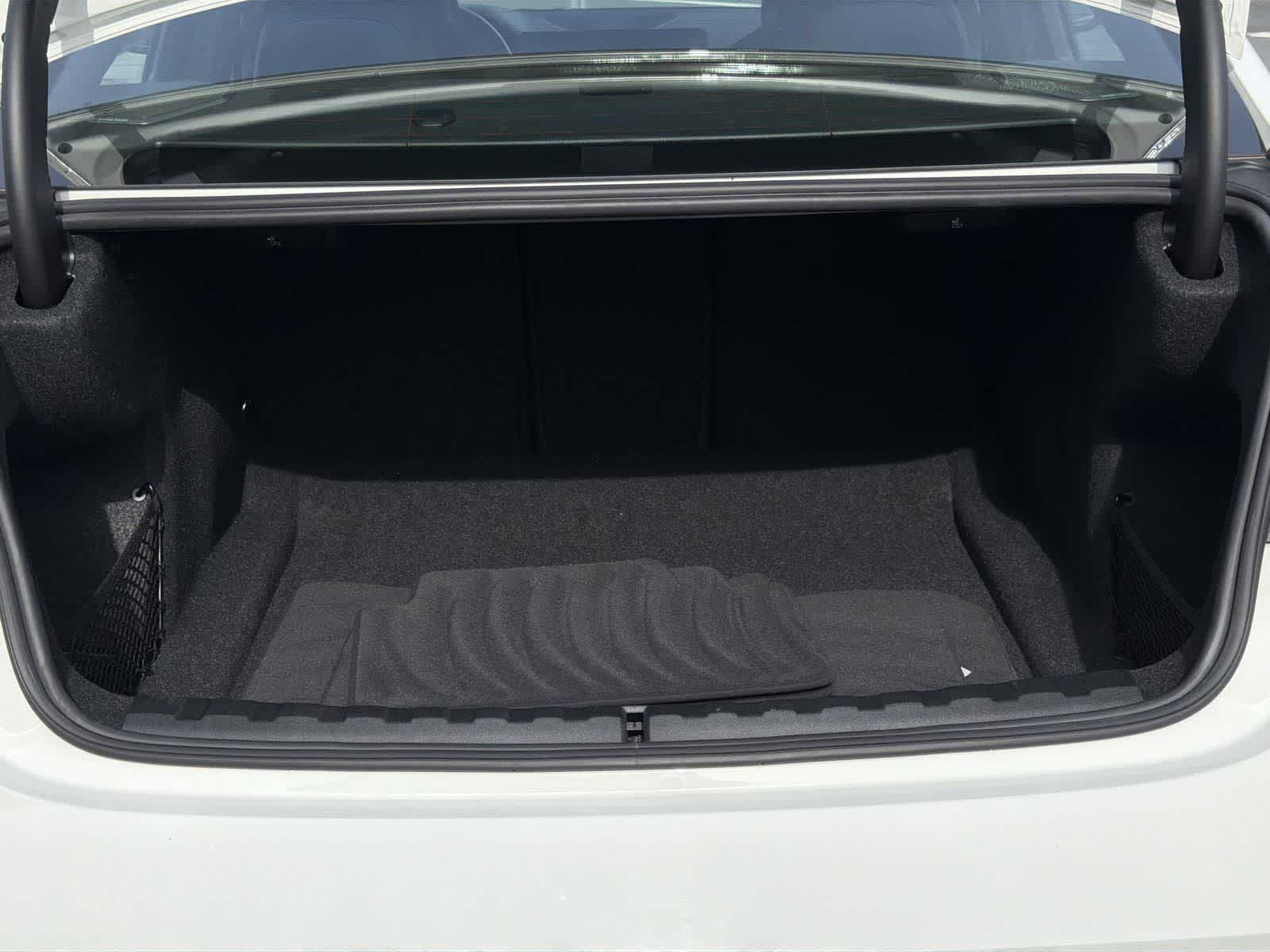 Thumbnail: 2022 BMW M3 - 31