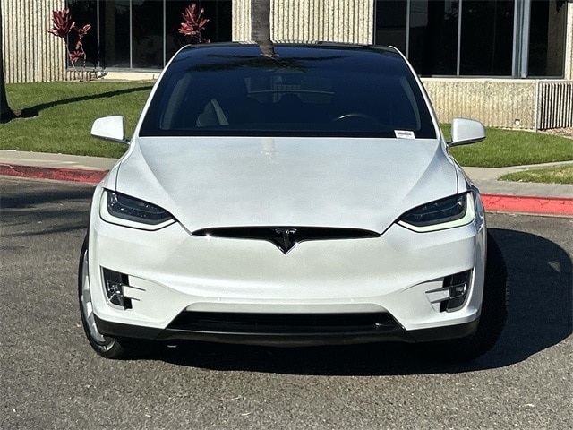 Thumbnail: 2020 Tesla Model X - 3