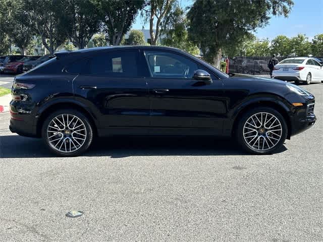 Thumbnail: 2021 Porsche Cayenne - 3