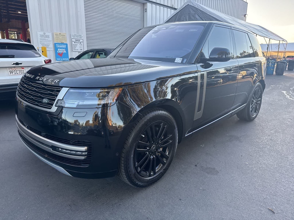 Used 2023 Land Rover Range Rover SE SUV