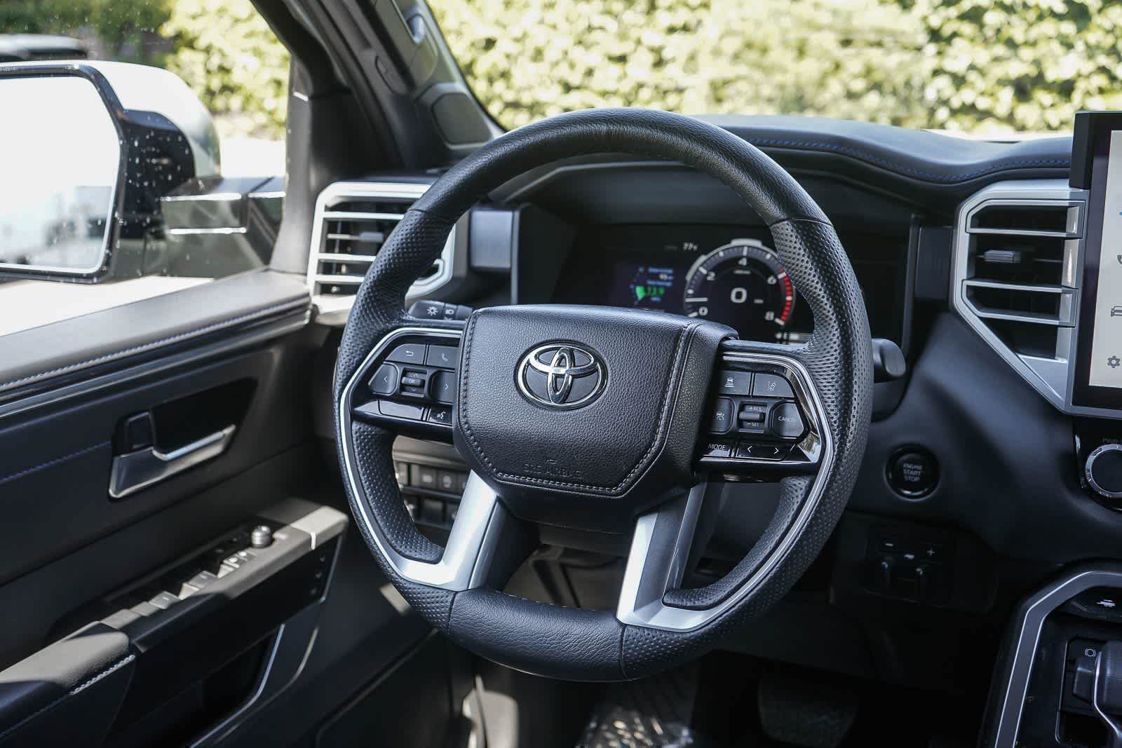 Thumbnail: 2025 Toyota Tundra - 14